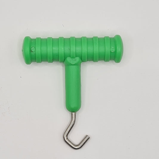 Knot puller tool